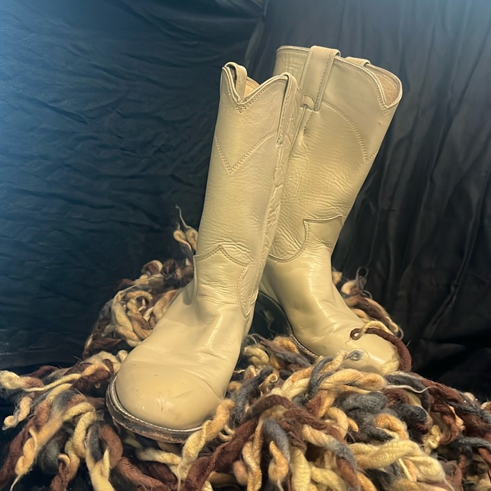 Tan Mid Calf Leather Boots